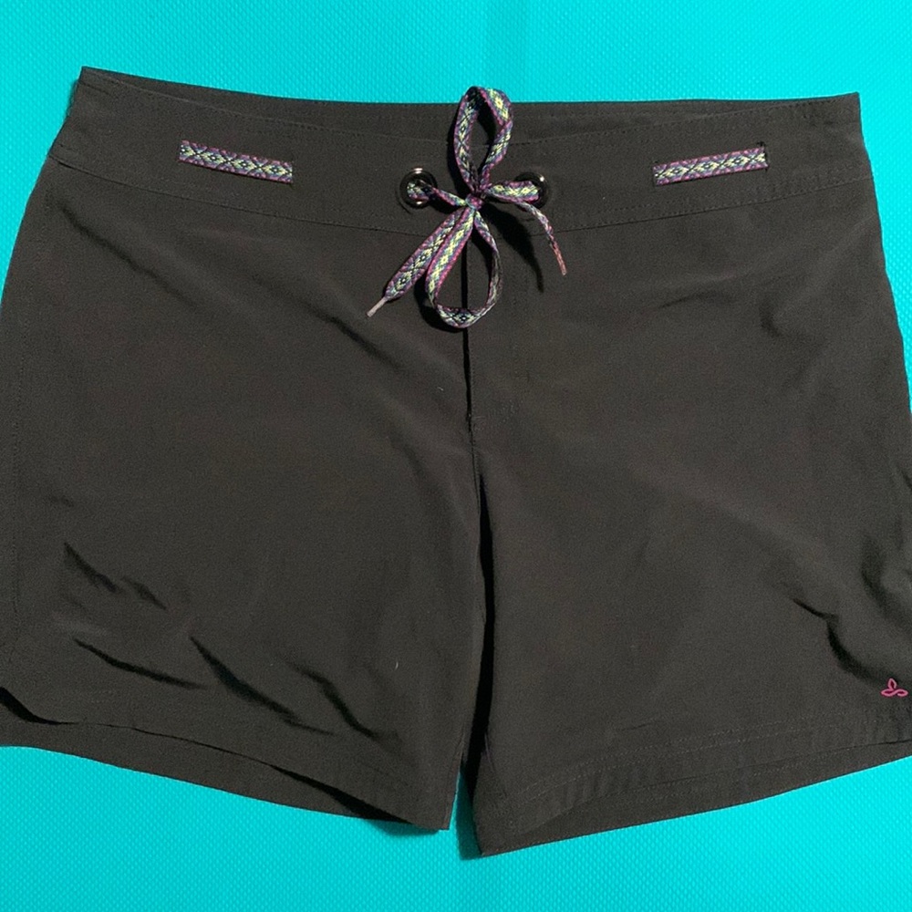 Like new prana black board shorts large